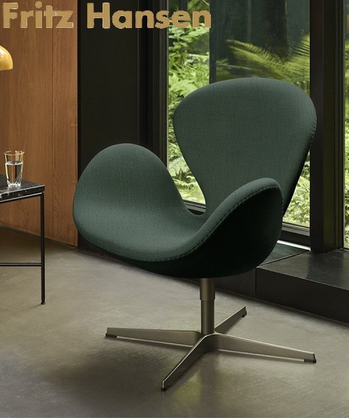 Swan Lounge fotel ikona duńskiego designu Fritz Hansen 1